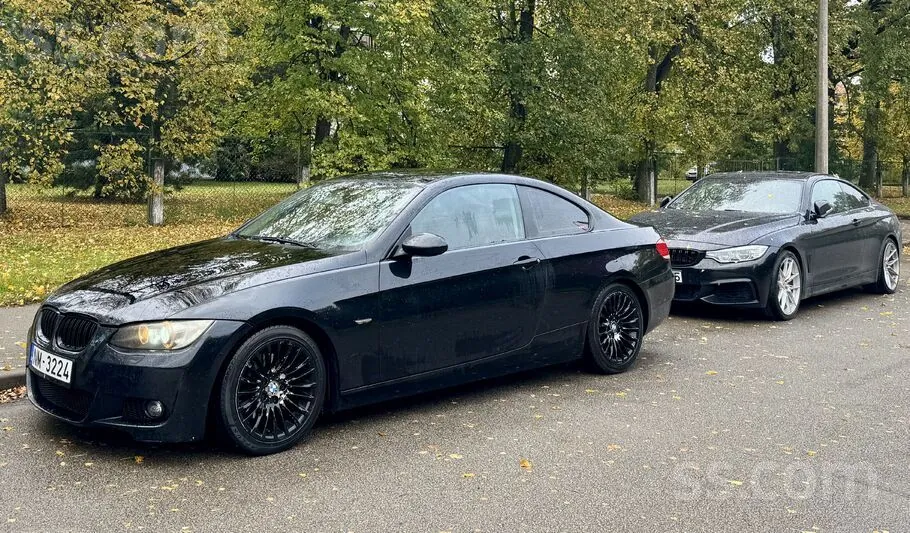 BMW 320D 2008 photo 2