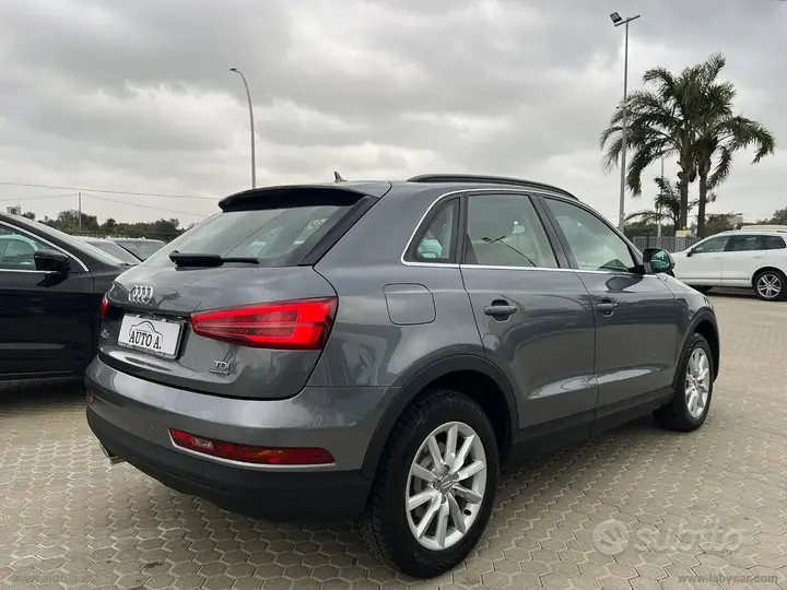 Audi Q3 2015 photo 4
