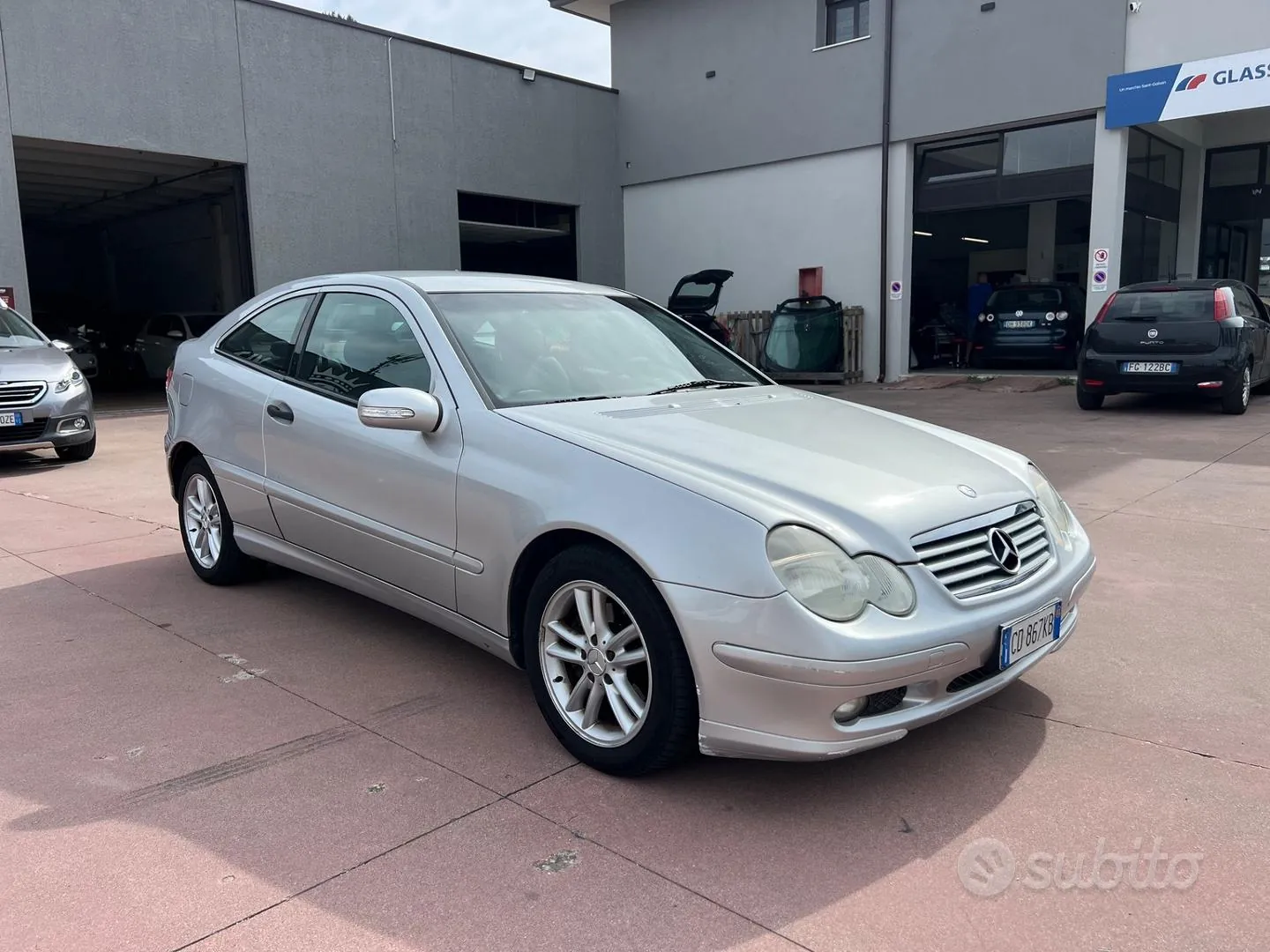 Mercedes-Benz C200 Sportcoupe 2002 photo 3