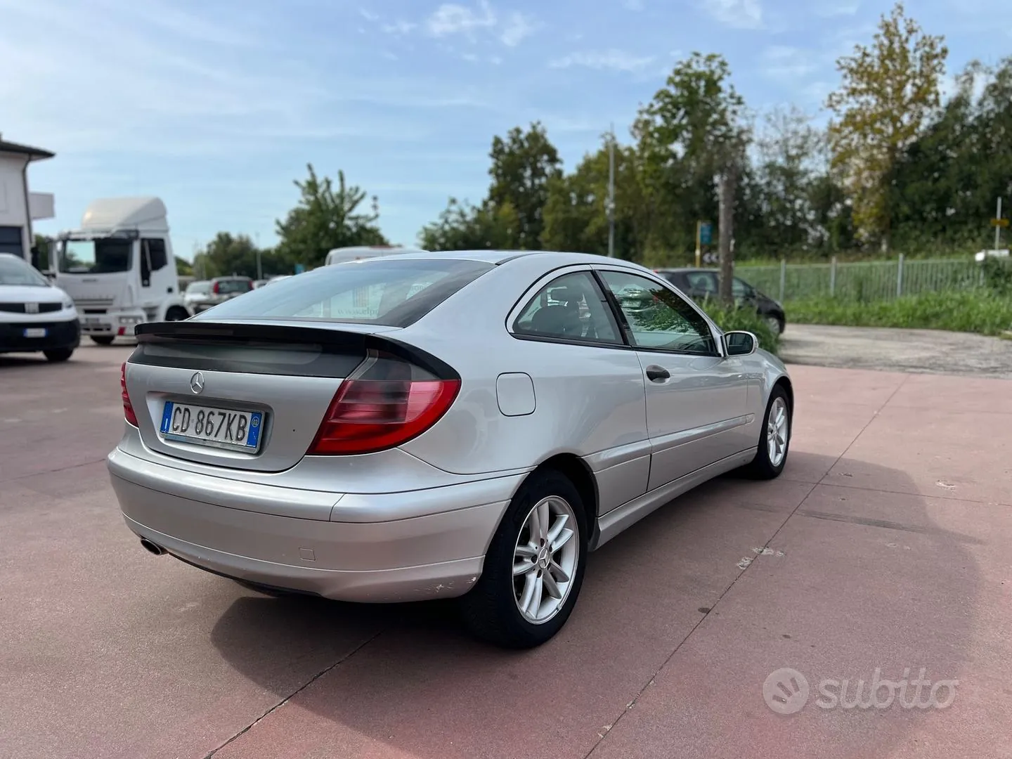 Mercedes-Benz C200 Sportcoupe 2002 photo 4