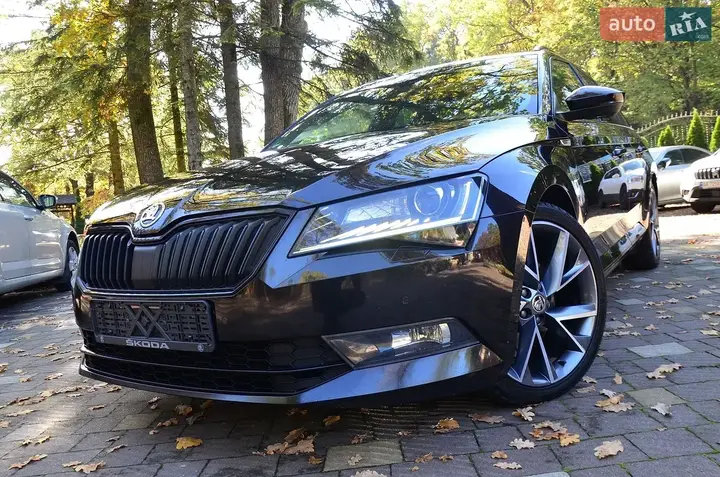 Skoda Superb 2018 photo 3