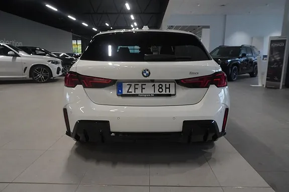 BMW 120 2026 photo 5