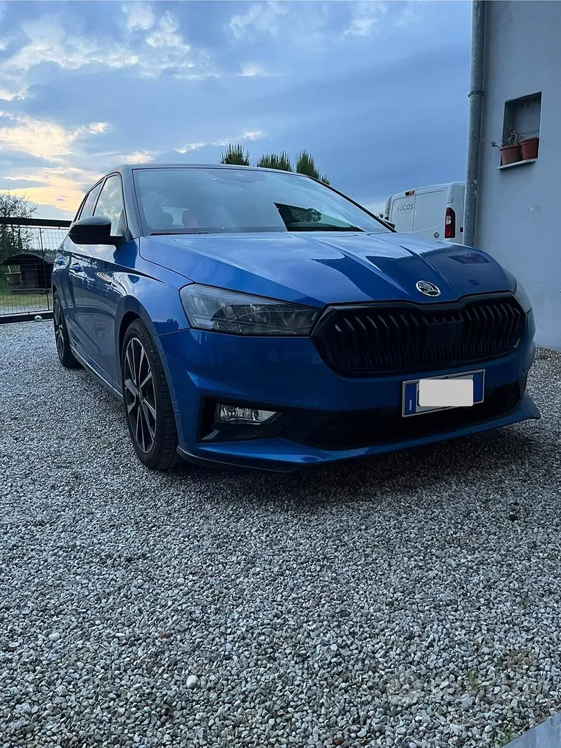 Skoda Fabia 2024 photo 2