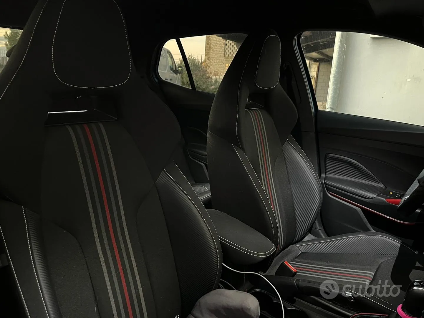 Skoda Fabia 2024 photo 4