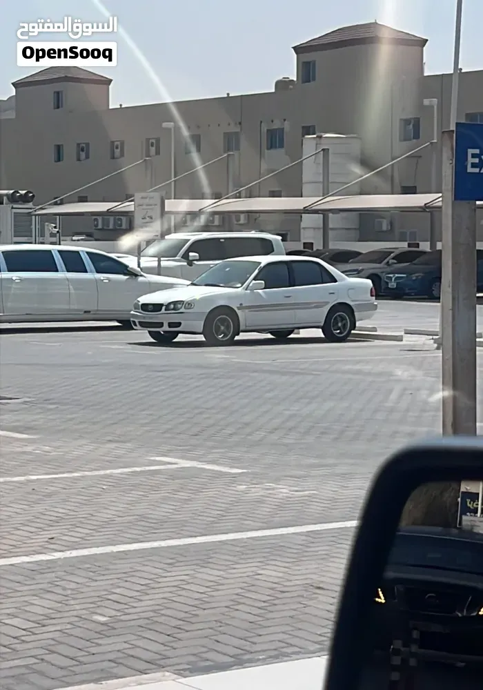 Toyota Corolla 2000 photo 2