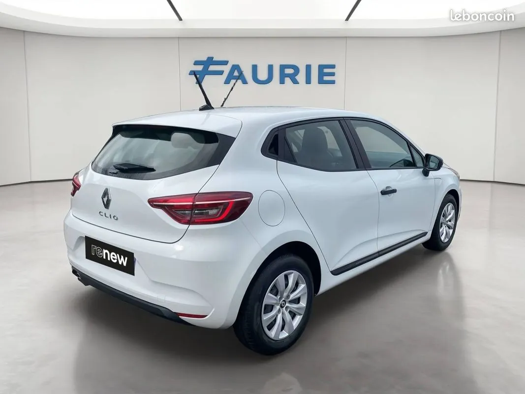 Renault Clio 2023 photo 5