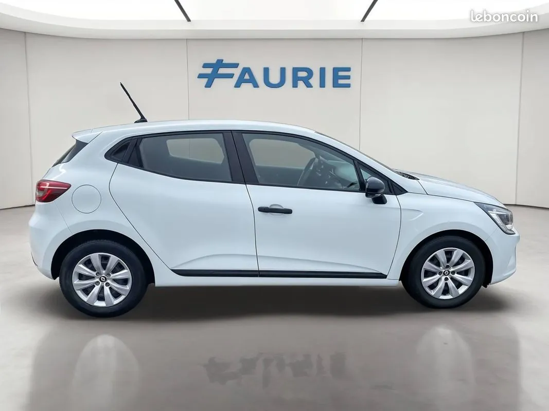 Renault Clio 2023 photo 4
