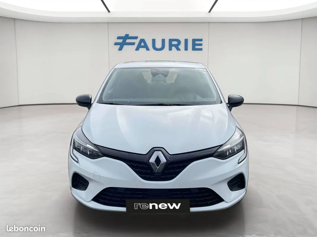 Renault Clio 2023 photo 2