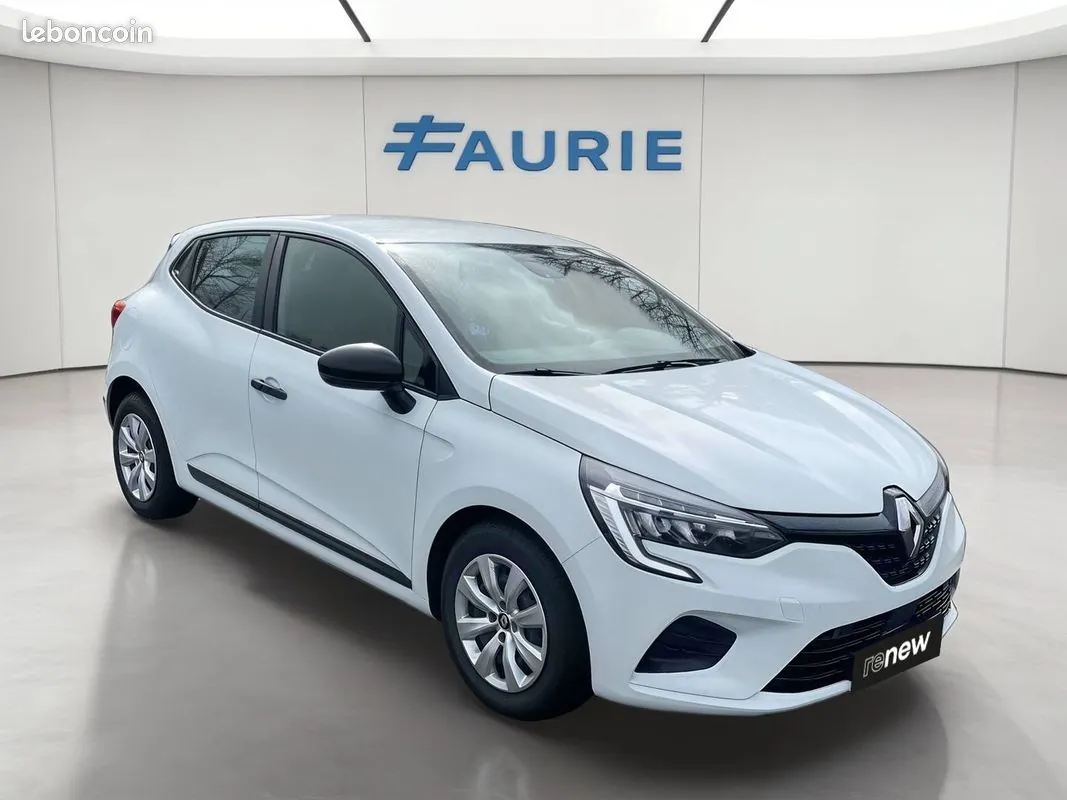 Renault Clio 2023 photo 3