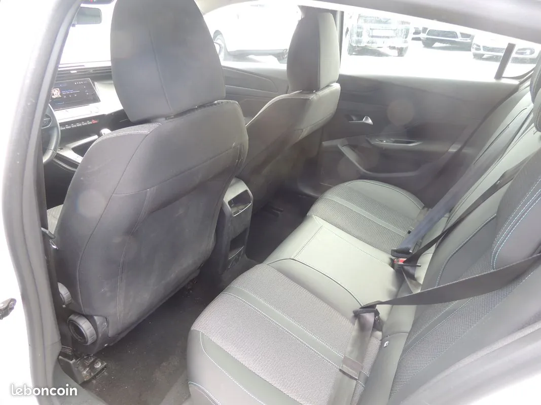 Peugeot 308 2022 photo 4