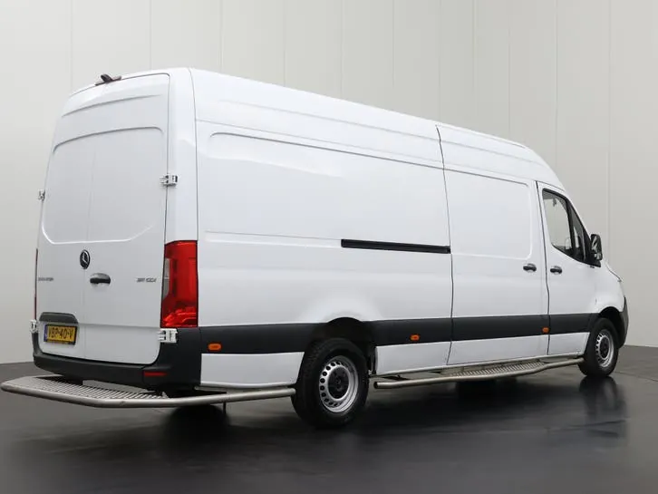 Mercedes-Benz Sprinter 2019 photo 2
