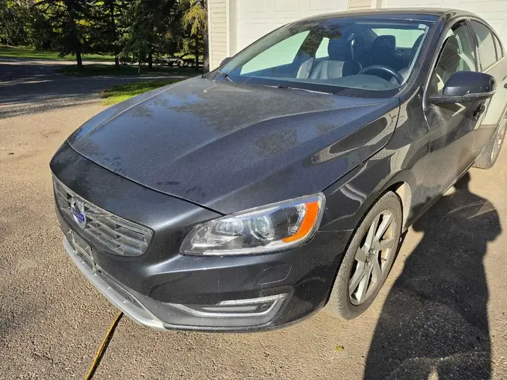 Volvo S60 2016 photo 2