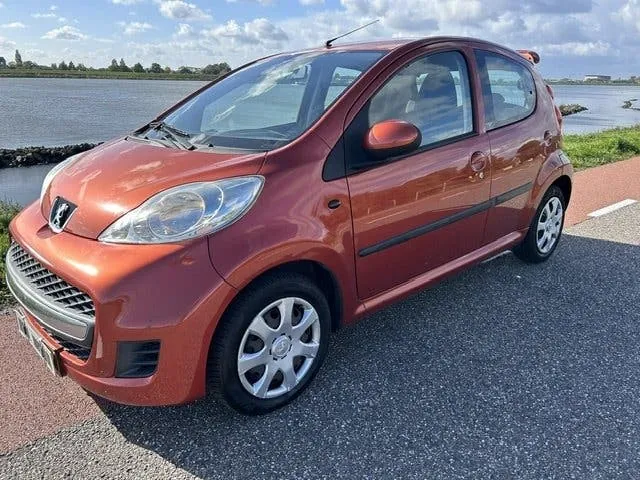 Peugeot 107