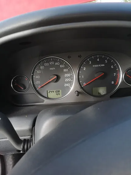 Volvo V40 2004 photo 4