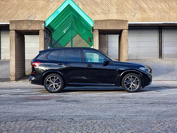 BMW X5 2019 photo 3