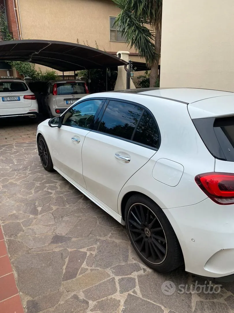 Mercedes-Benz A 180D 2018 photo 3