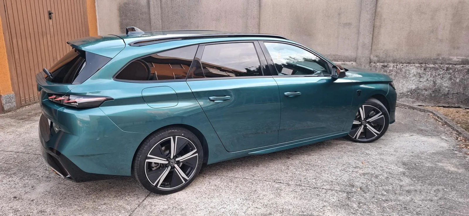 Peugeot 308 2022 photo 3