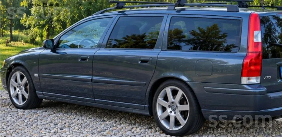 Volvo V70 2004 photo 2