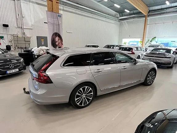 Volvo V90 2024 photo 2