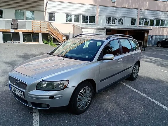 Volvo V50