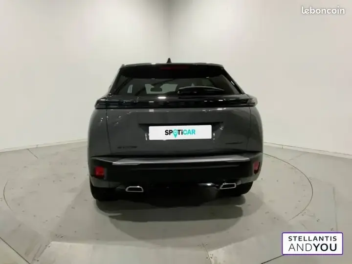 Peugeot 2008 2024 photo 4