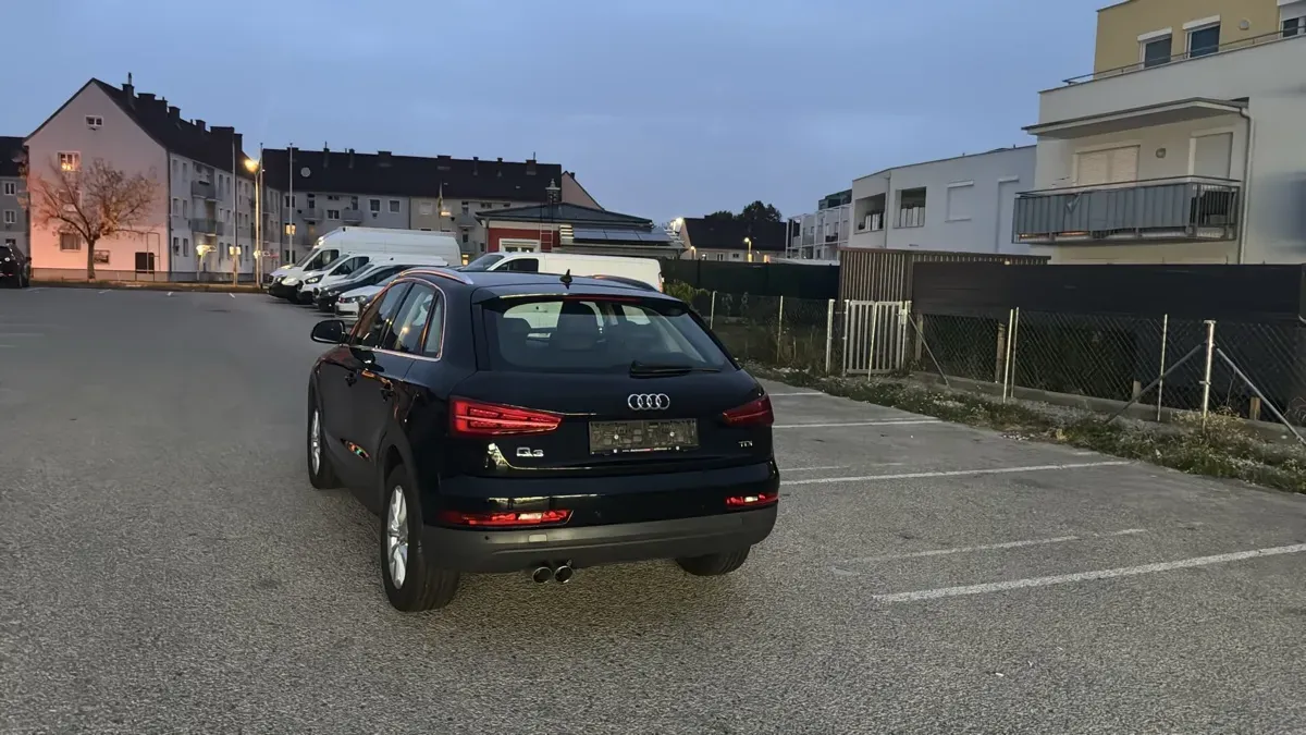 Audi Q3 2018 photo 2