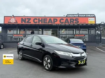 Honda Grace 2015 photo 2