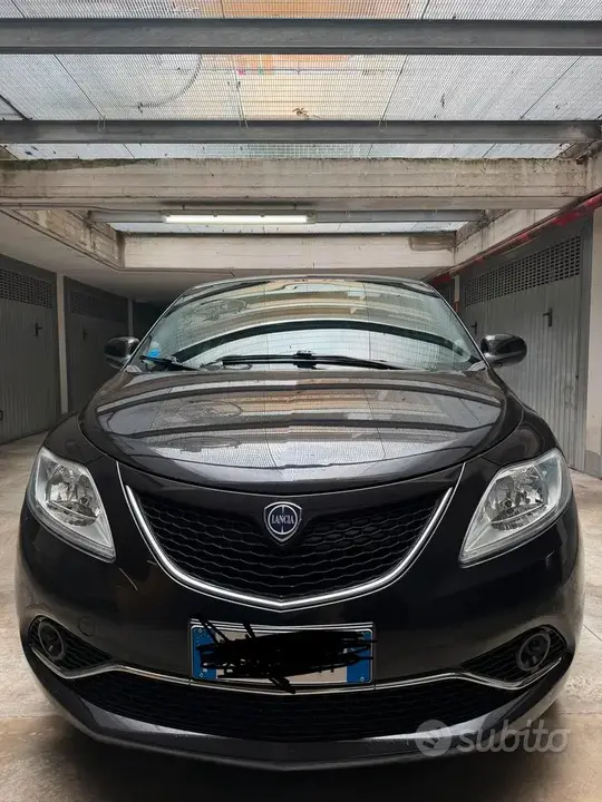 Lancia Ypsilon 2017 photo 2
