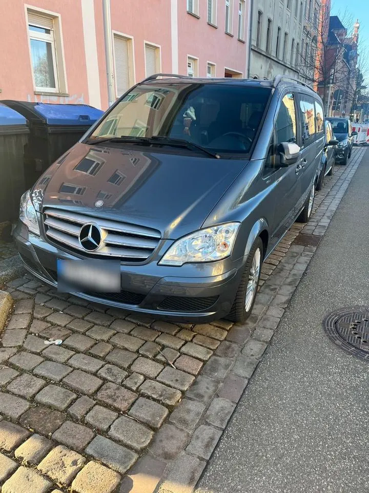 Mercedes-Benz Viano