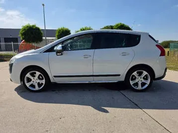 Peugeot 3008 2013 photo 3