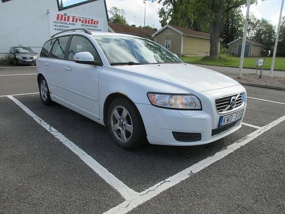 Volvo V50 2011 photo 3