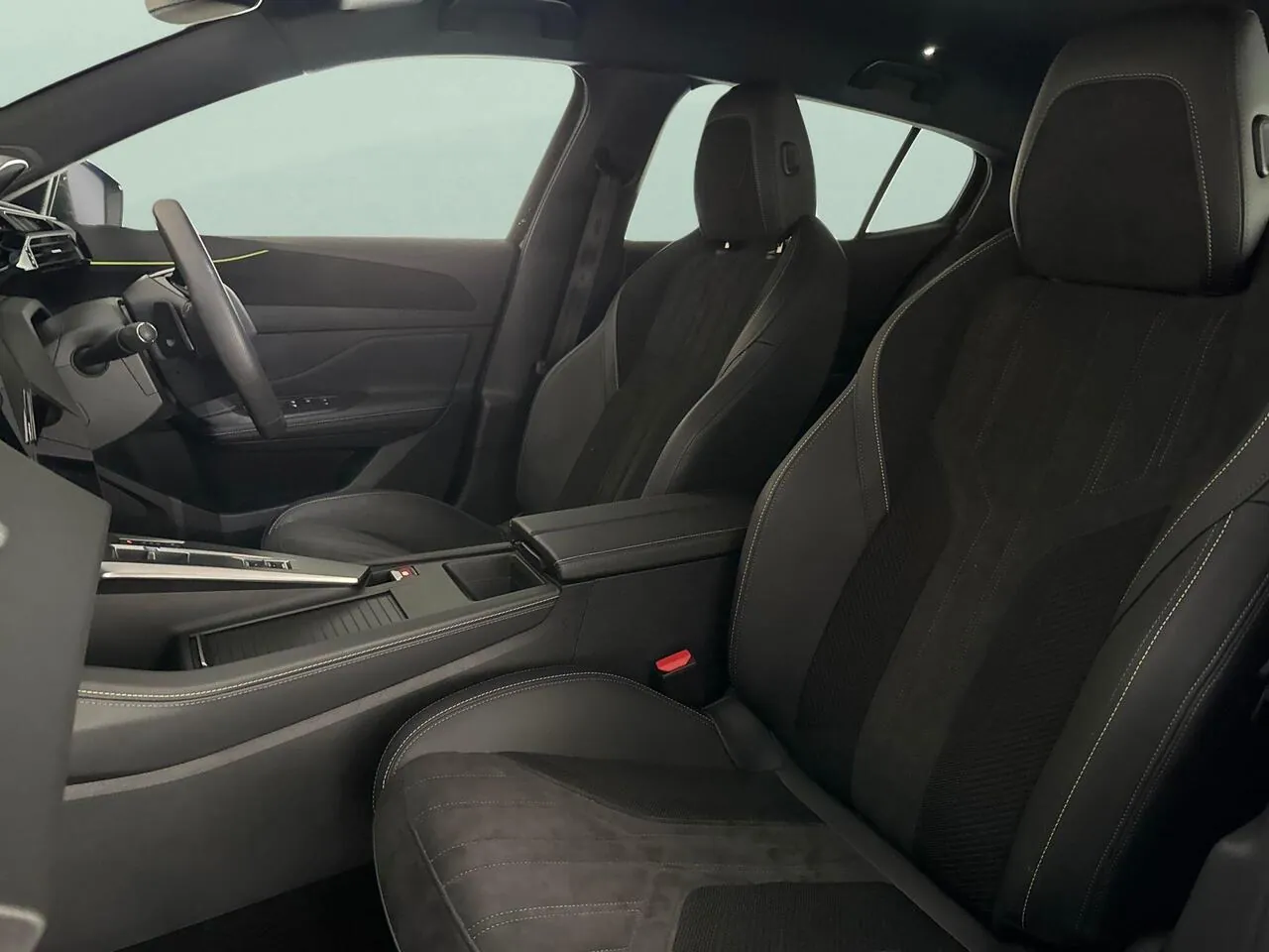 Peugeot 408 2024 photo 4