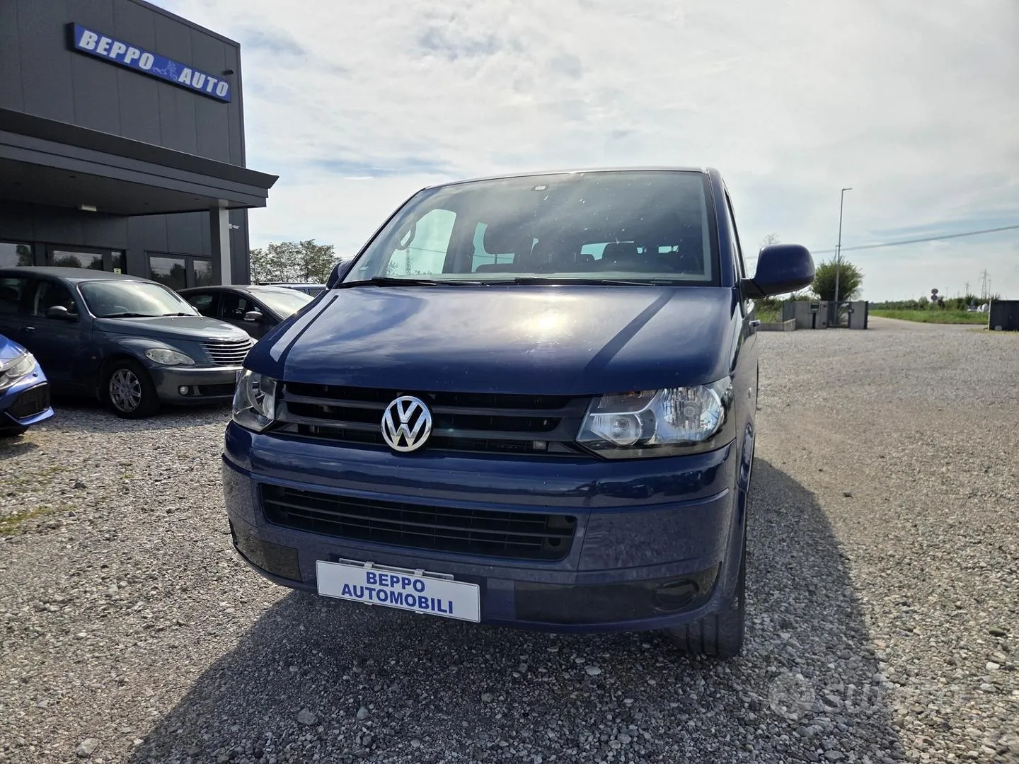 Volkswagen Transporter 2014 photo 2