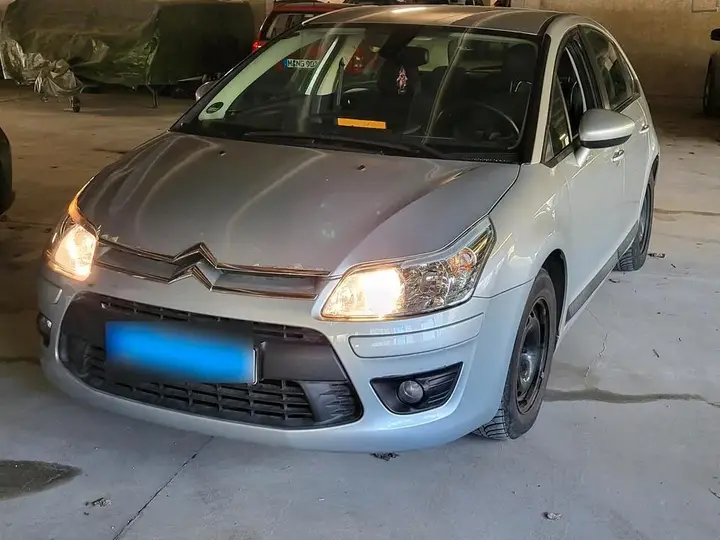 Citroen C4