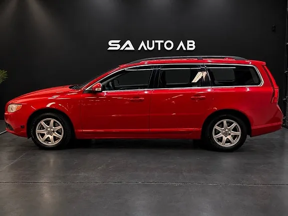 Volvo V70 2010 photo 4