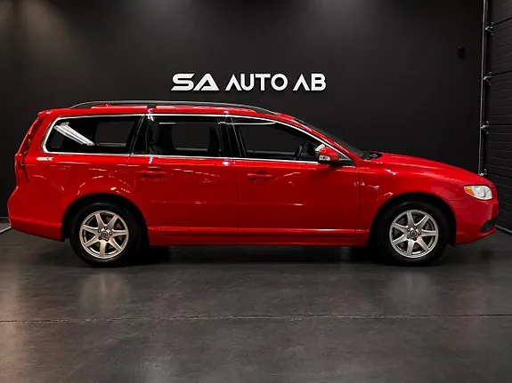 Volvo V70 2010 photo 5