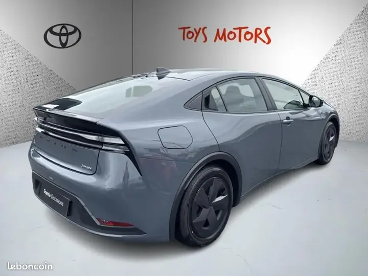 Toyota Prius 2024 photo 5