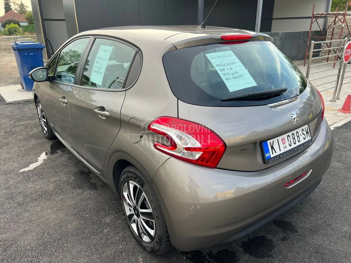 Peugeot 208 2012 photo 5