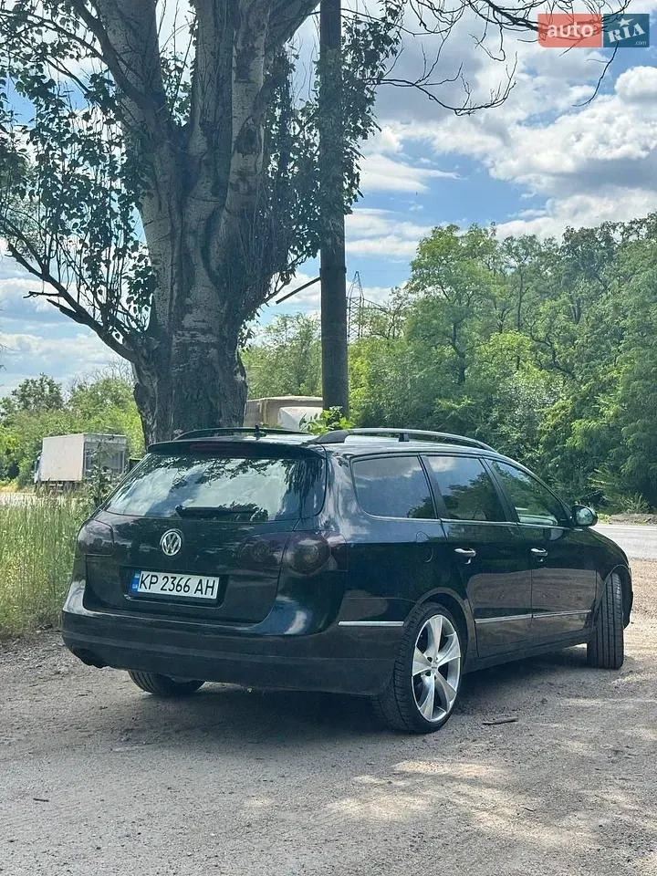Volkswagen Passat 2006 photo 2