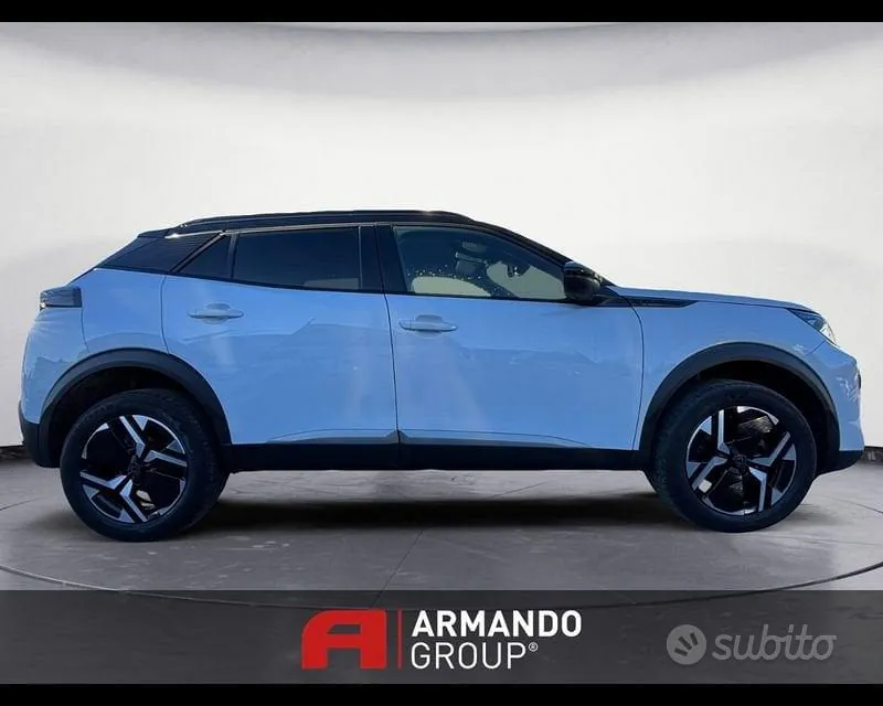 Peugeot 2008 2024 photo 4