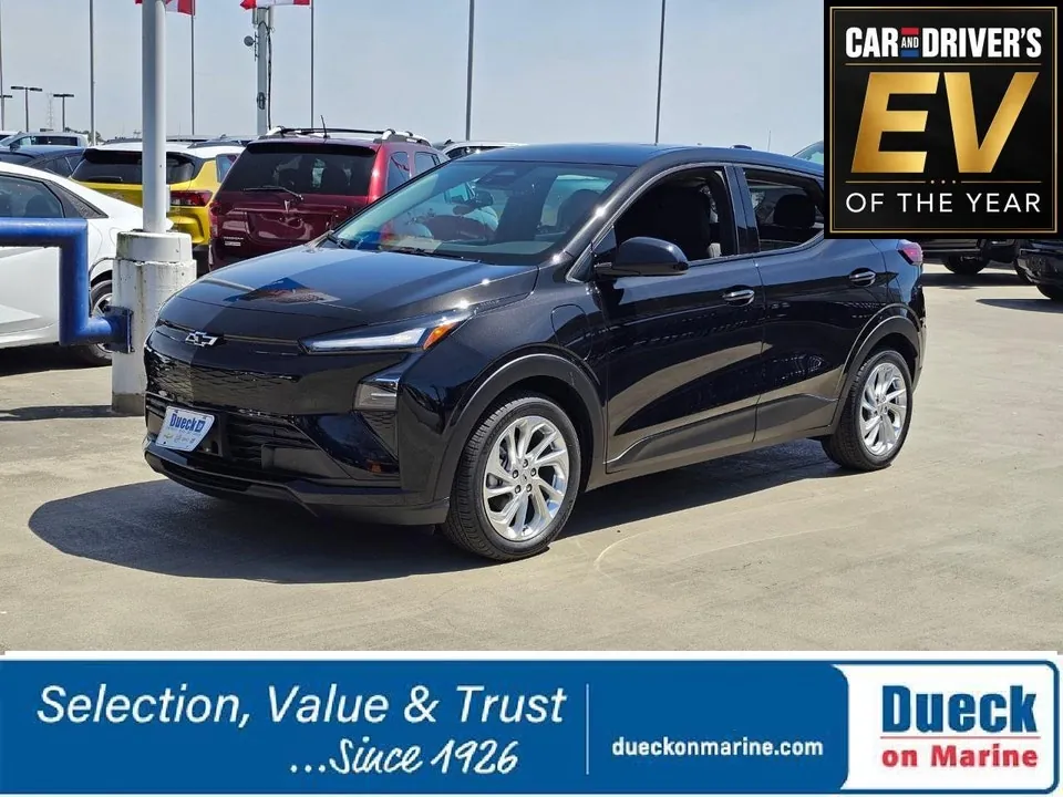 Chevrolet Bolt 2027 photo 4