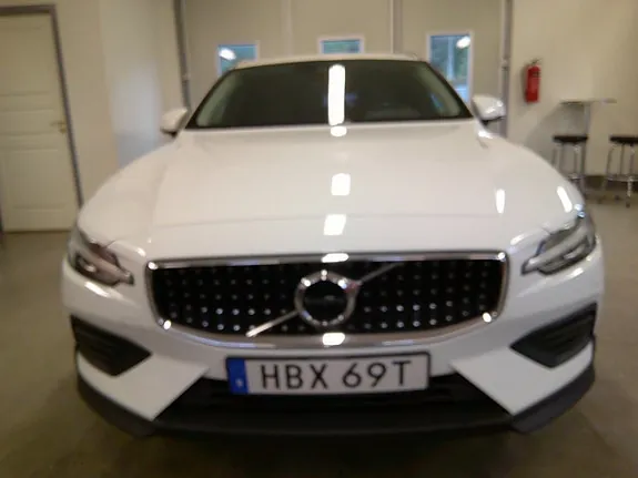 Volvo V60 Cross Country 2020 photo 3