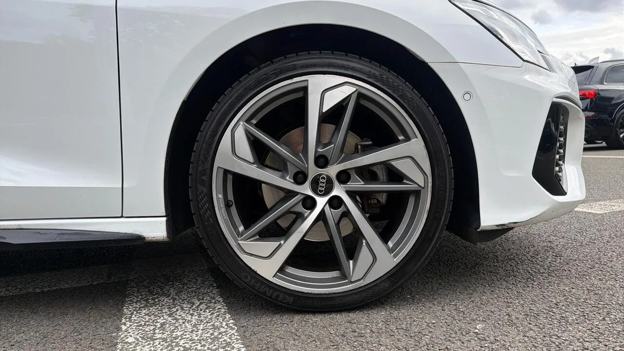 Audi A3 2023 photo 5