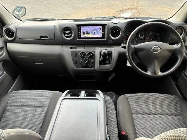 Nissan Nv350 Caravan 2016 photo 3