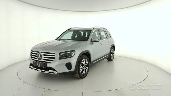 Mercedes-Benz Glb