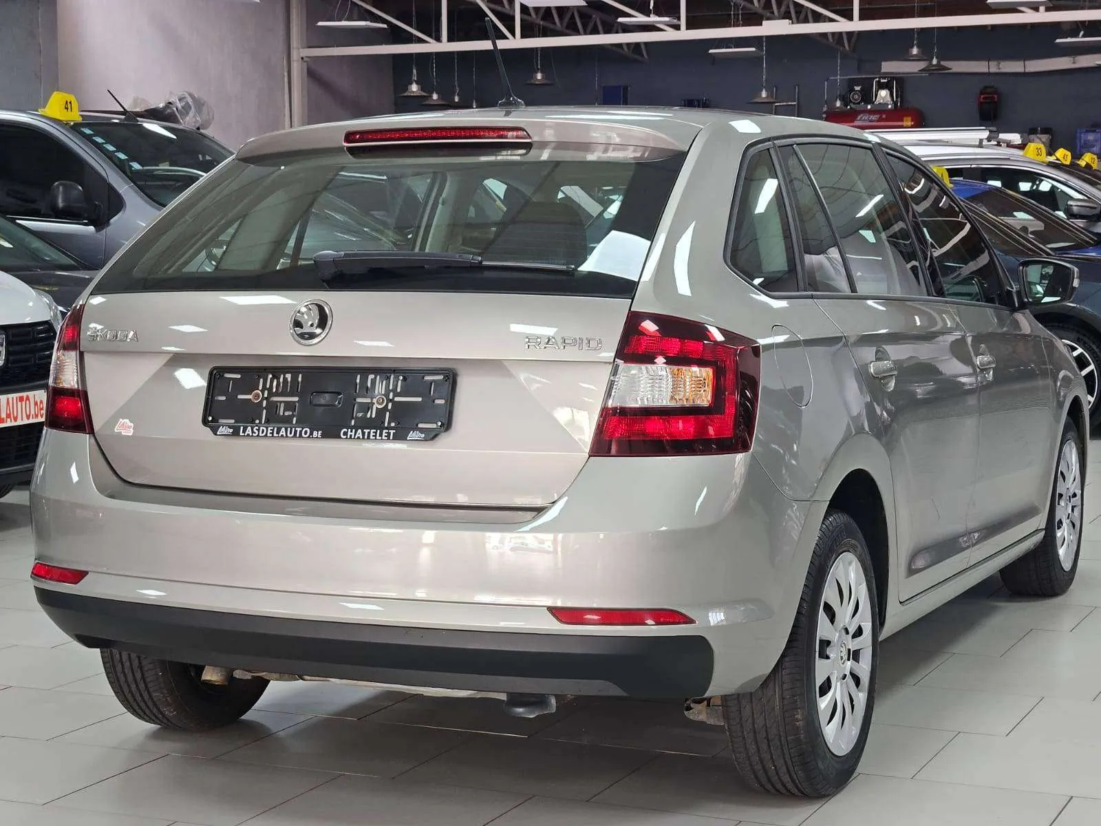 Skoda Rapid 2018 photo 2