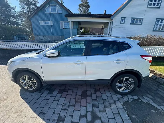 Nissan Qashqai 2016 photo 2