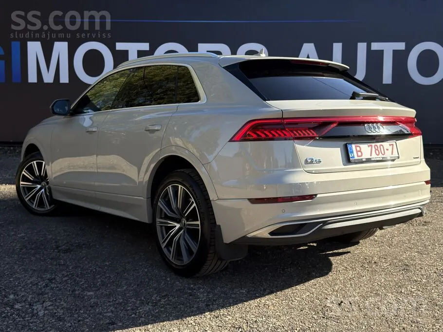 Audi Q8 2021 photo 3