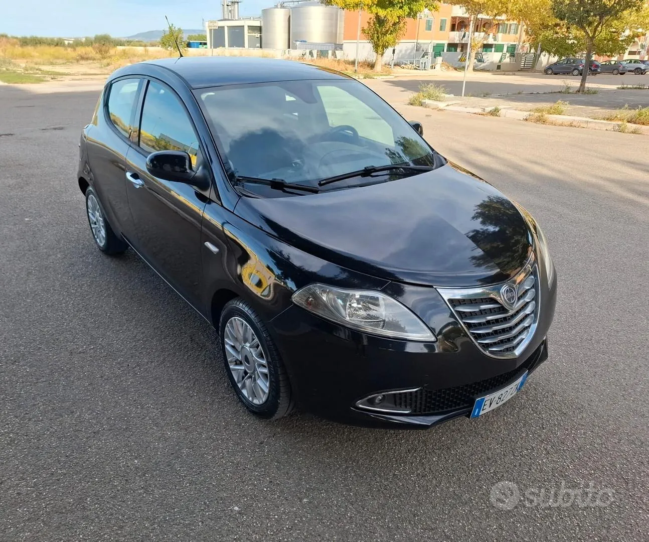 Lancia Ypsilon