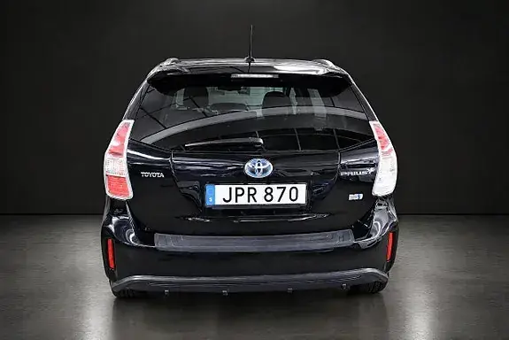 Toyota Prius 2015 photo 5